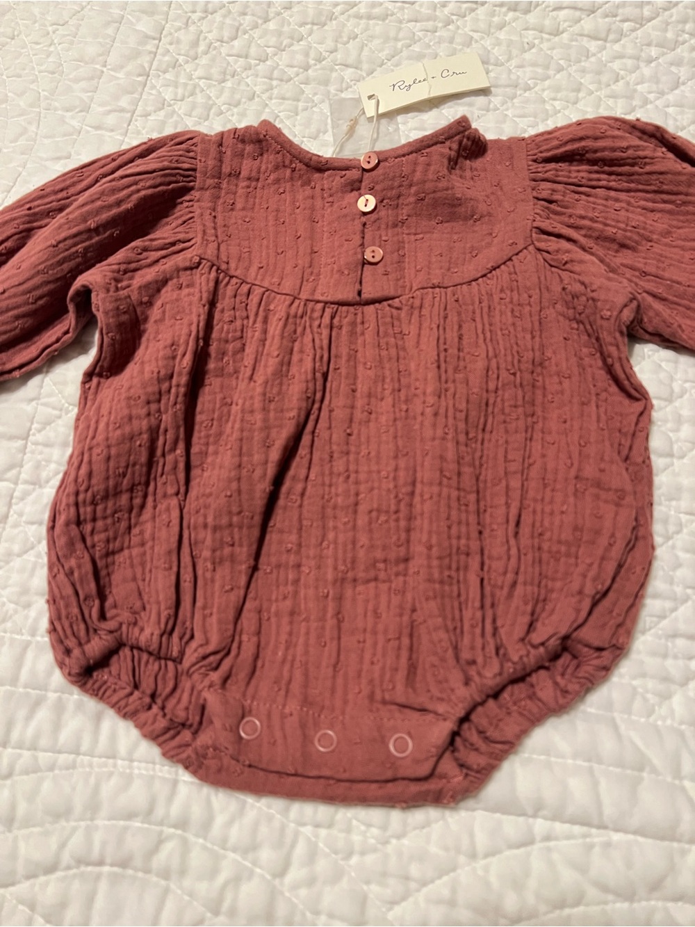 NEW Rylee + Cru Raspberry Gwen Button-Front Long Sleeve Bubble Romper - Picture 8 of 8